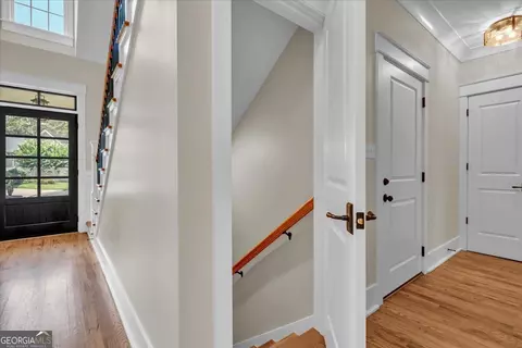 Entry Way - 203 Oberon Pl N, Macon, GA 31210 photo 8 of 9