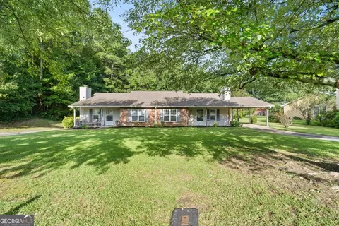 5668 Williamsburg Trce, Atlanta, GA 30349