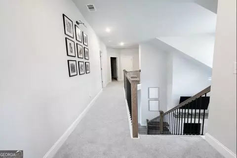 Entry Way - 868 Smith Mill Rd, Winder, GA 30680 photo 4 of 4