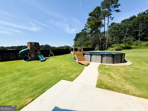 Exterior - 868 Smith Mill Rd, Winder, GA 30680 photo 2 of 4
