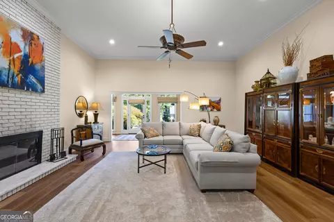 Living - 216 Ashford Cir, Lagrange, GA 30240 photo 5 of 5