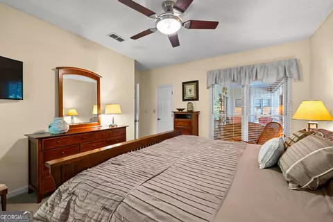 Bedroom - 216 Ashford Cir, Lagrange, GA 30240 photo 10 of 12