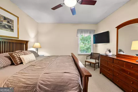 Bedroom - 216 Ashford Cir, Lagrange, GA 30240 photo 9 of 12
