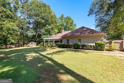 Exterior - 216 Ashford Cir, Lagrange, GA 30240 photo 10 of 18