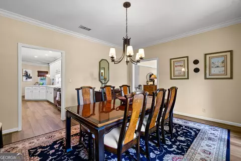 Dining - 216 Ashford Cir, Lagrange, GA 30240 photo 2 of 5