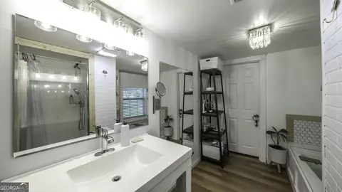 Bath - 1400 Brickyard Rd, Bowdon, GA 30108 photo 2 of 5