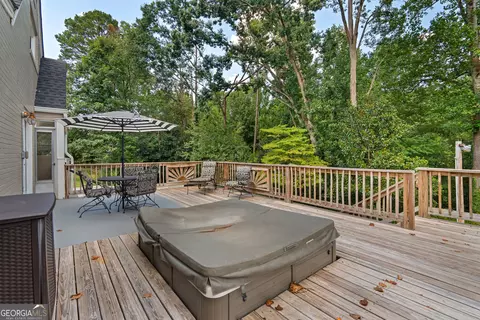 Exterior - 139 Myrtle St, Toccoa, GA 30577 photo 12 of 16