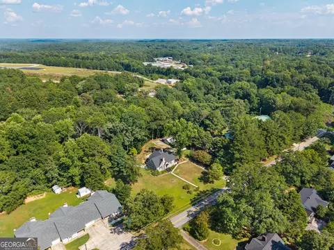 View/Area - 139 Myrtle St, Toccoa, GA 30577 photo 2 of 2