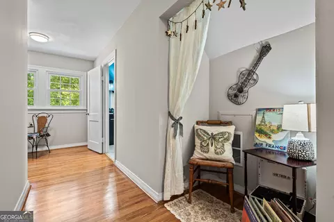 Entry Way - 139 Myrtle St, Toccoa, GA 30577 photo 3 of 3