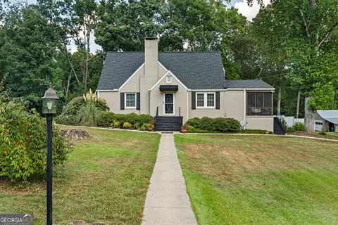 Exterior - 139 Myrtle St, Toccoa, GA 30577 photo 4 of 16