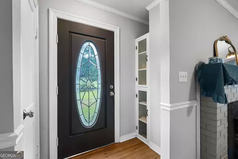 Entry Way - 139 Myrtle St, Toccoa, GA 30577 photo 1 of 3