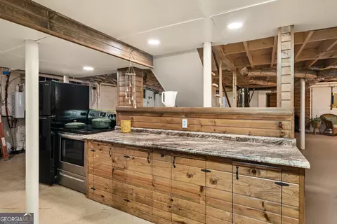 Kitchen - 139 Myrtle St, Toccoa, GA 30577 photo 5 of 6