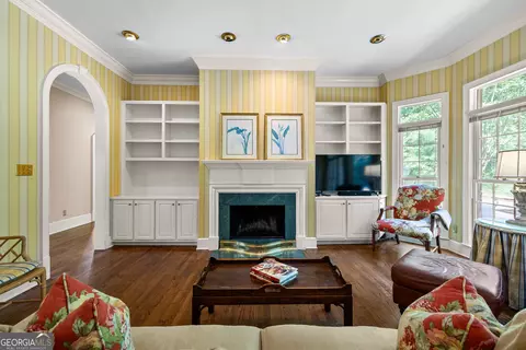 Living - 104 Clubview Dr, Lagrange, GA 30240 photo 6 of 6