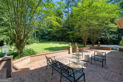 Exterior - 104 Clubview Dr, Lagrange, GA 30240 photo 7 of 13