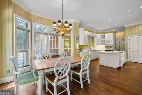 Dining - 104 Clubview Dr, Lagrange, GA 30240 photo 4 of 5