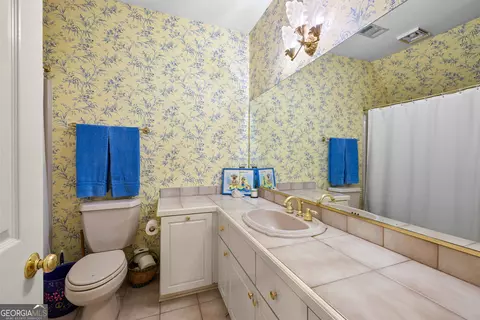 Bath - 104 Clubview Dr, Lagrange, GA 30240 photo 4 of 7