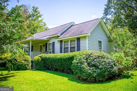 53 Garrett Ln, Carrollton, GA 30117