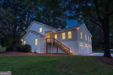 1800 Cumberland Trce, Acworth, GA 30102