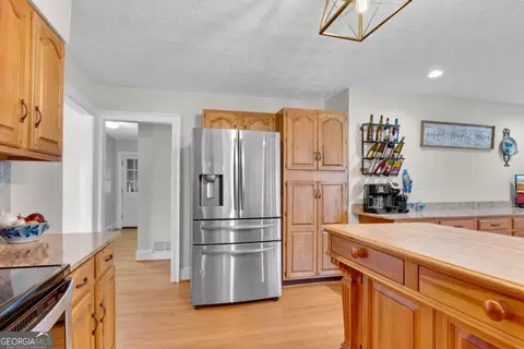 Kitchen - 248 Duffer Dr, Jasper, GA 30143 photo 1 of 4