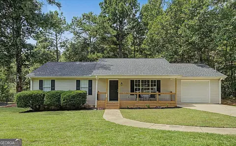 110 Mooyn Rd, Carrollton, GA 30116