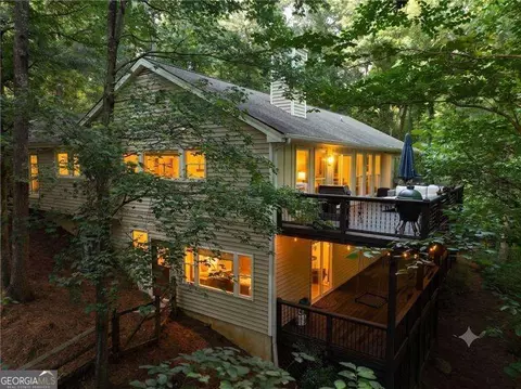 100 Kings Mill Ct, Roswell, GA 30075