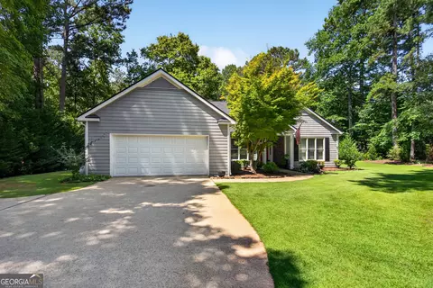 Exterior - 101 Northshore Dr, Lagrange, GA 30240 photo 4 of 21