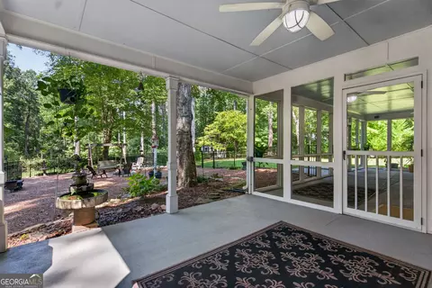Exterior - 101 Northshore Dr, Lagrange, GA 30240 photo 9 of 21
