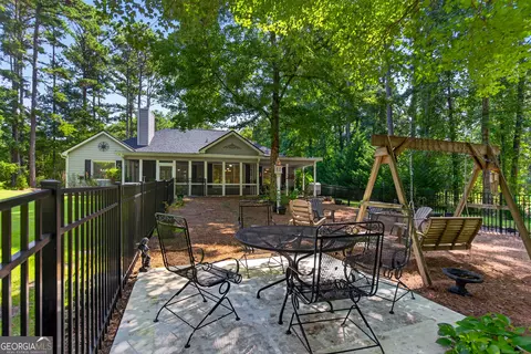 Exterior - 101 Northshore Dr, Lagrange, GA 30240 photo 13 of 21