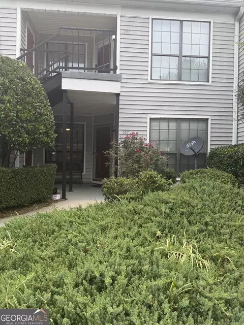 767 Windchase Ln, Stone Mountain, GA 30083