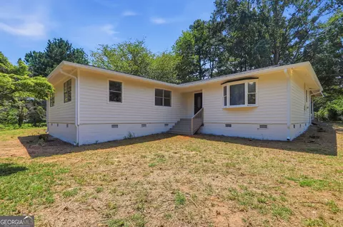 2001 Lietch Ln NE, Conyers, GA 30012