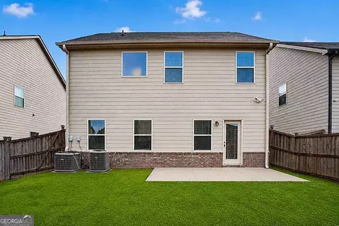 Exterior - 2032 Bridgewater Pass, Hampton, GA 30228 photo 6 of 8