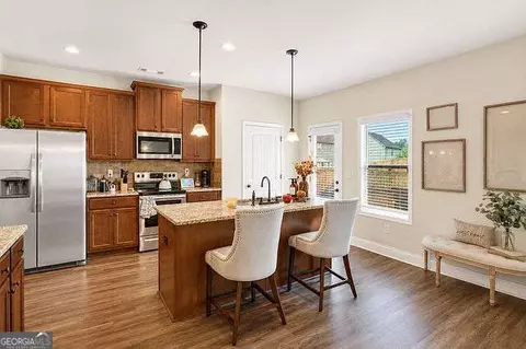 Kitchen - 2032 Bridgewater Pass, Hampton, GA 30228 photo 3 of 3