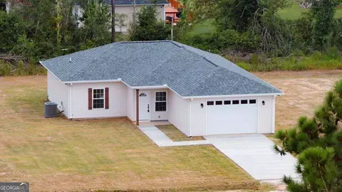 96 Beech Rd, Hazlehurst, GA 31539