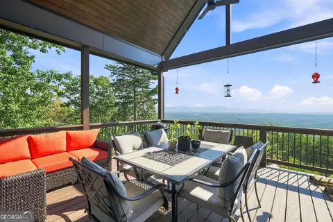 Exterior - 1088 Sharp Mountain Pkwy, Jasper, GA 30143 photo 2 of 8
