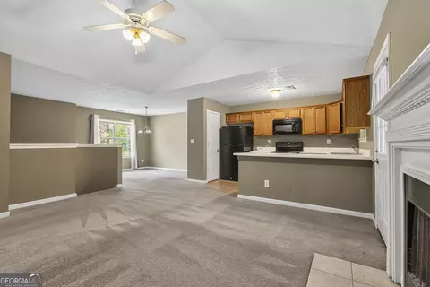 Living - 10 Ratliff Dr, Covington, GA 30016 photo 5 of 6