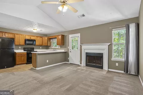 Living - 10 Ratliff Dr, Covington, GA 30016 photo 3 of 6