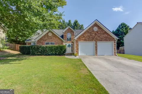 3467 Hill Pond Dr, Buford, GA 30519