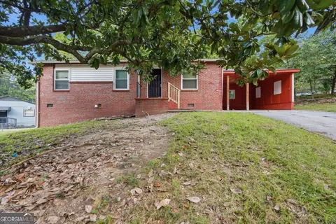 3754 Clovis Ct NW, Atlanta, GA 30331