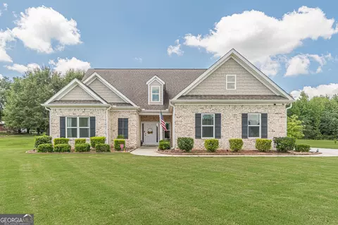 1126 Birchwood Dr, Griffin, GA 30224