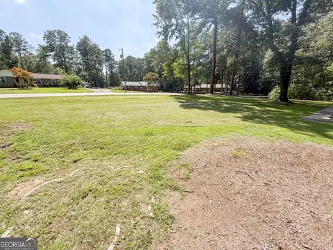 Exterior - 608 Ginger Cir, Lagrange, GA 30240 photo 3 of 4