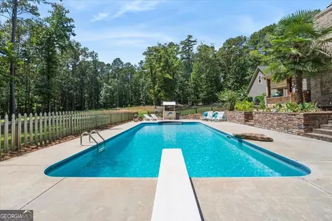 Exterior - 490 Gregory Rd, Covington, GA 30014 photo 15 of 17
