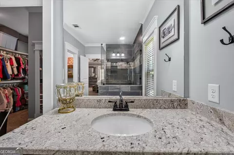 Bath - 490 Gregory Rd, Covington, GA 30014 photo 5 of 8