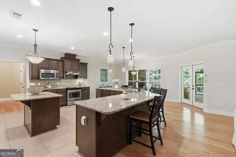 Kitchen - 157 Dusty Trl, Toccoa, GA 30577 photo 2 of 6