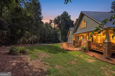 Exterior - 157 Dusty Trl, Toccoa, GA 30577 photo 4 of 10