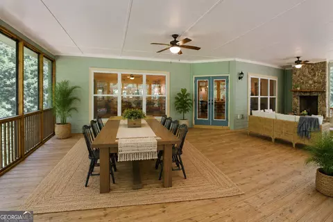 Exterior - 157 Dusty Trl, Toccoa, GA 30577 photo 3 of 10