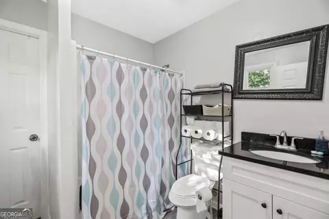 Bath - 203 E Crovat St, Lagrange, GA 30241 photo 1 of 1