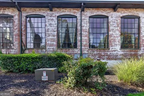 Exterior - 10 James St #1A, Hampton, GA 30228 photo 4 of 7