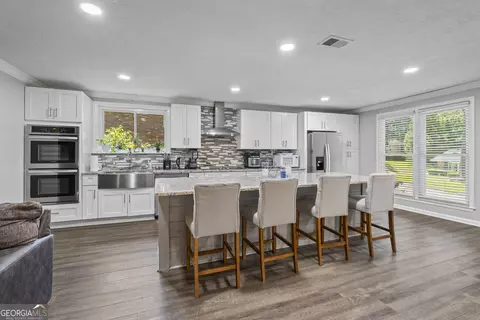 Kitchen - 514 Ashland Dr, Augusta, GA 30909 photo 2 of 7