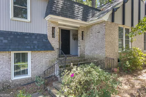 Exterior - 514 Ashland Dr, Augusta, GA 30909 photo 2 of 26