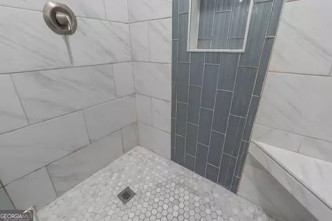 Bath - 514 Ashland Dr, Augusta, GA 30909 photo 4 of 9